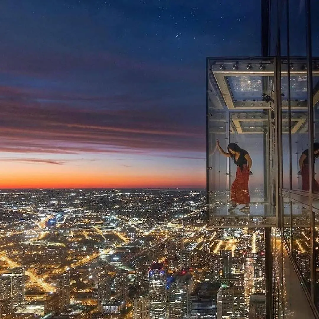 Sampa Sky Lounge Aps Modernos E Completos Com Vista Privilegiada No Predio Mais Alto De Sp Sao Paulo