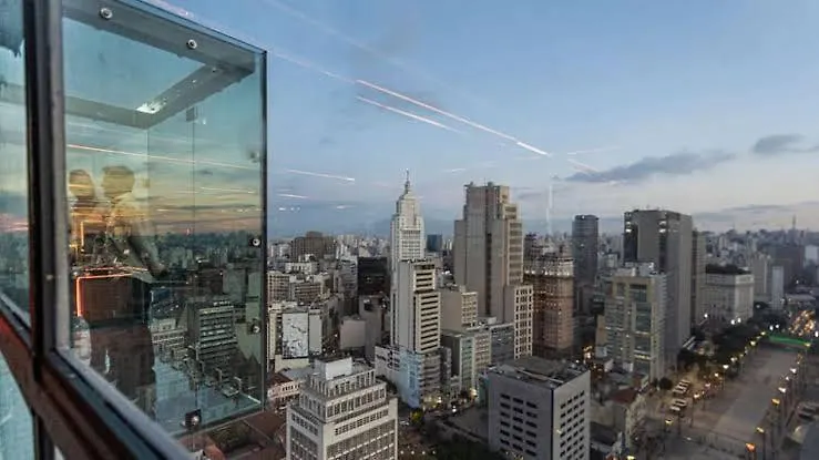 Sampa Sky Lounge Aps Modernos E Completos Com Vista Privilegiada No Predio Mais Alto De Sp Sao Paulo 0*,