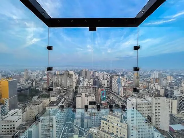 Sampa Sky Lounge Aps Modernos E Completos Com Vista Privilegiada No Predio Mais Alto De Sp Sao Paulo Brazil